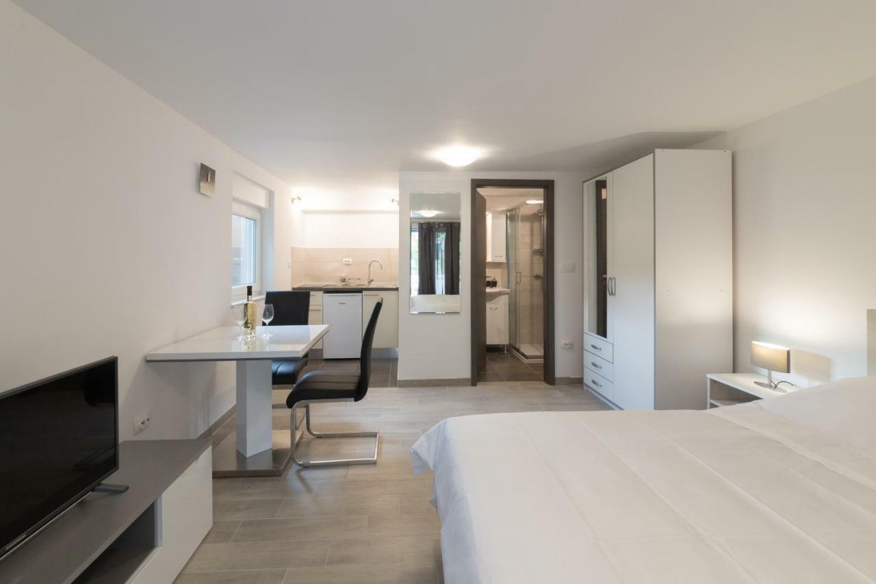 Goran Apartment *