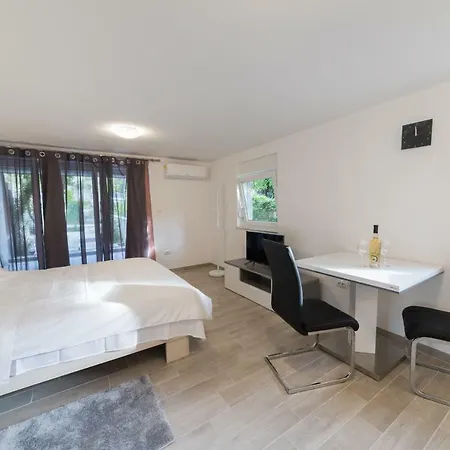 Apartment Goran Zadar Exterior photo