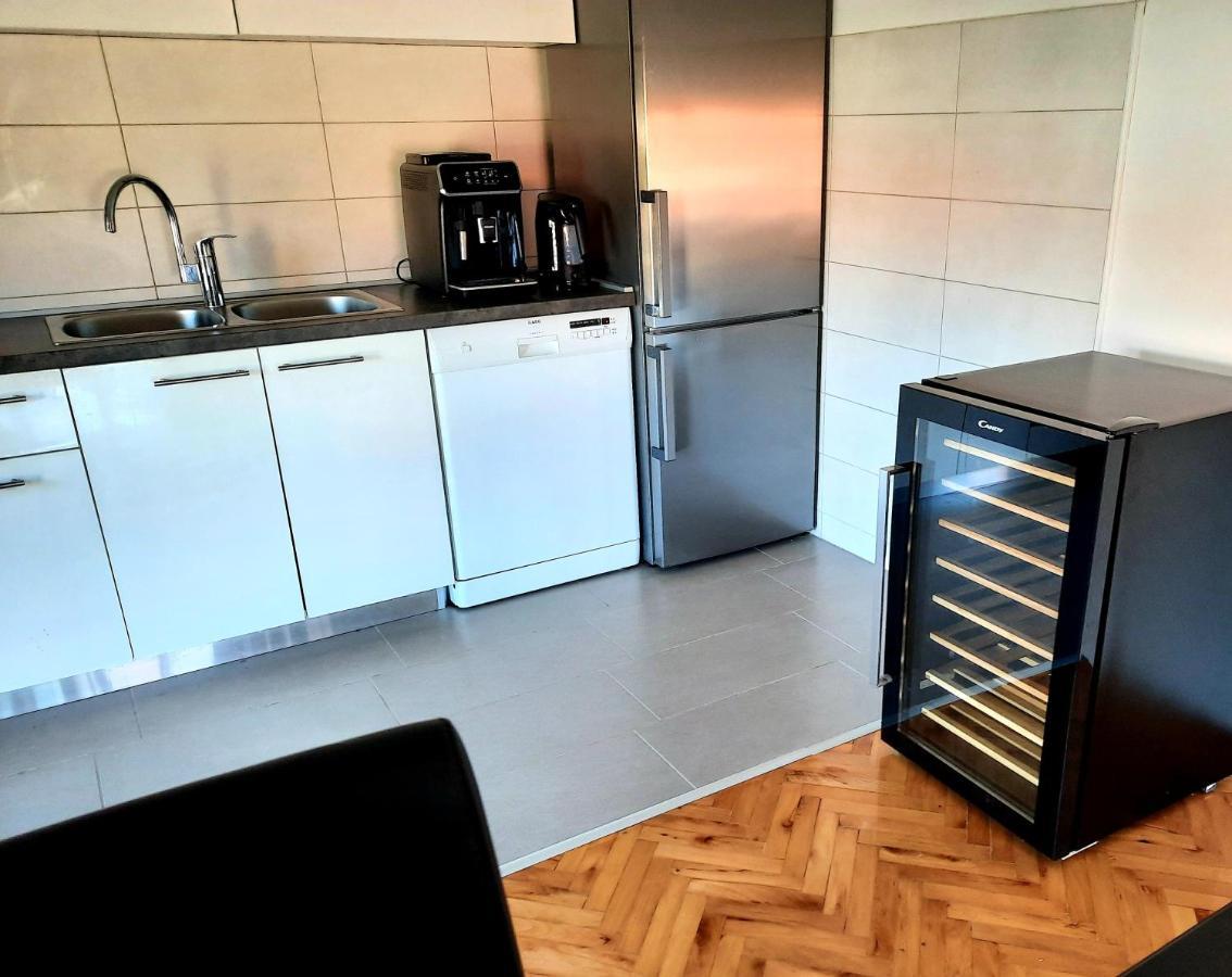 Apartment Goran *
